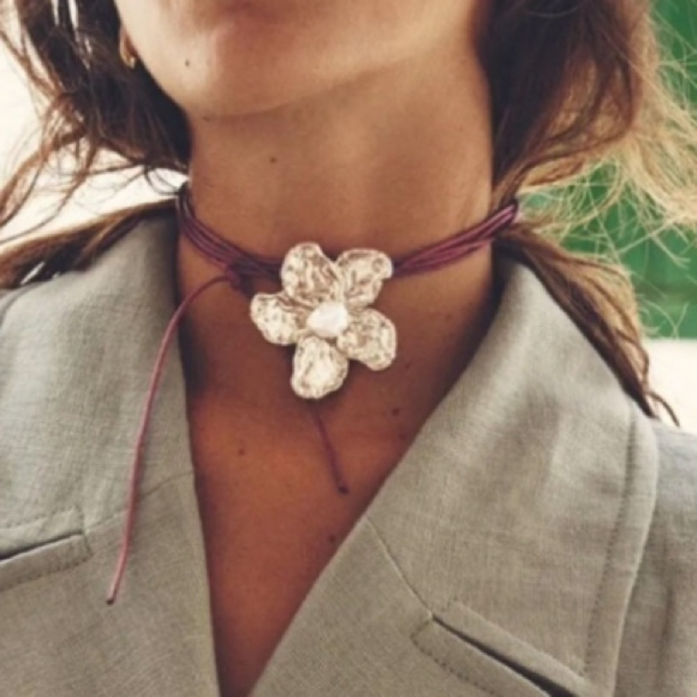 FLASH SALE • ZARA • Silver &Pearl Flower Necklace (or Choker) w/ Adjustable Cord - Picture 8 of 10